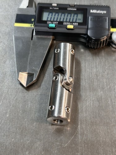 CURTIS STAINLESS STEEL UNIVERSAL JOINT SS643 BOTH ENDS HAVE 1/4” BORE 5/8” O.D.