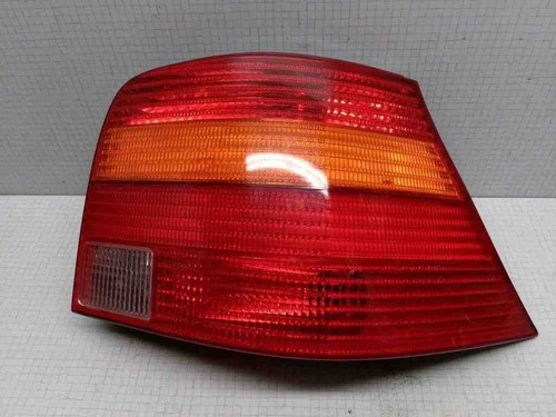 VW GOLF IV 1J1 Rücklicht hinten rechts 3774099908 1J6945096AA 1.60 32500806