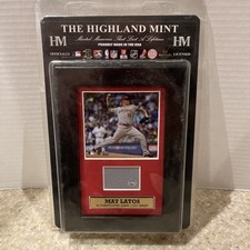 THE HIGHLAND MINT MAT LATOS SOUVENIRS QUI DURENT TOUTE UNE VIE