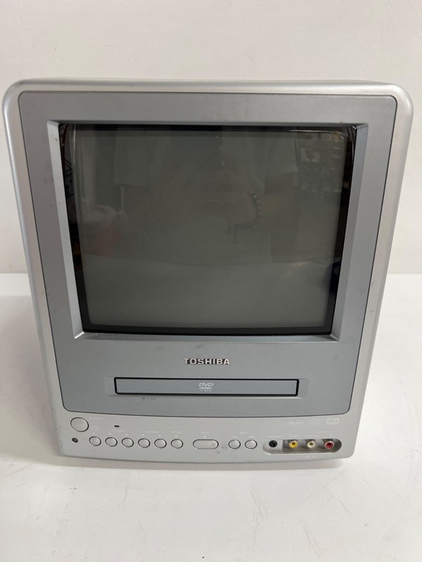 Toshiba MD9DN1-P 9” CRT TV DVD Combo Retro Gaming TV - Tested/Works
