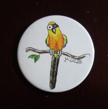 Bird's Eye View Vintage Collectible Sun Conure Parrot 2.25” Pin Back Button