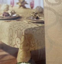Vintage New ELEGANT SCROLL DAMASK 70" Round Gold Tablecloth Napkin Set