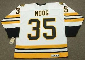 ANDY MOOG Boston Bruins 1990 CCM 