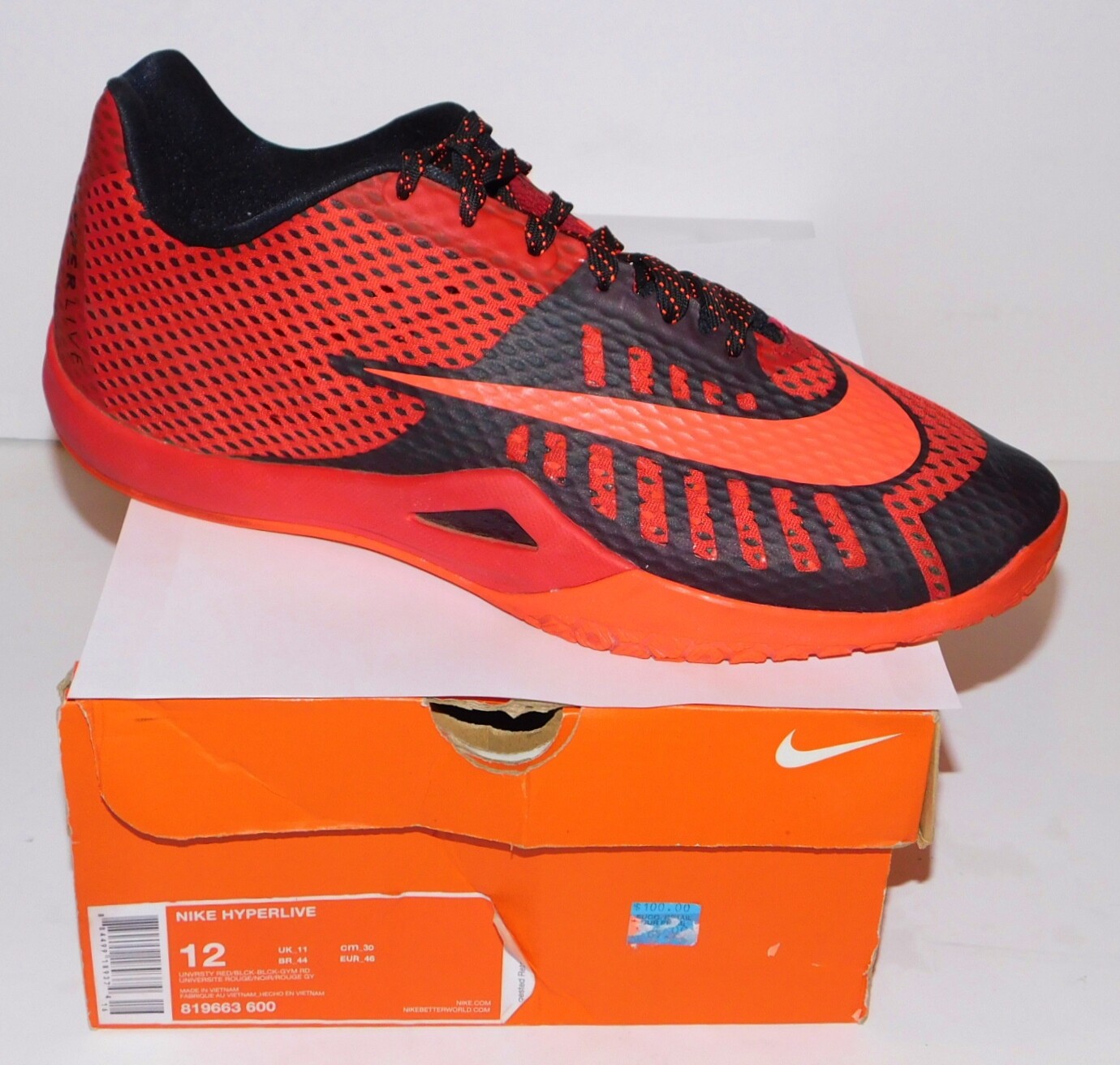 nike hyperlive red