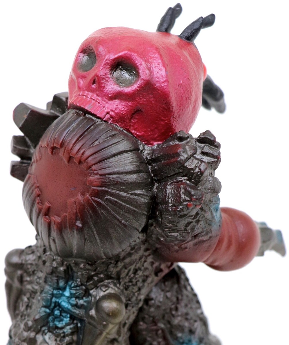 Ultra Monster Ultraman Cosmos Kaiju CHAOS-BUG 2001 Sofvi Tsuburaya