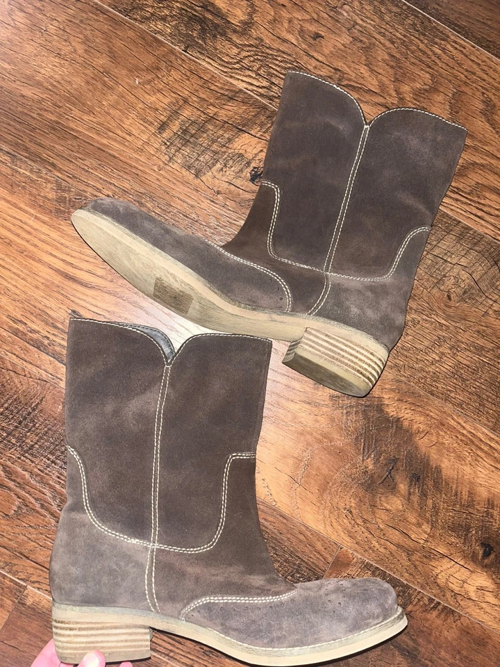 Botas American Eagle para mujer de cuero marrón gamuza Y2K talla 8 Foto 2 de 4