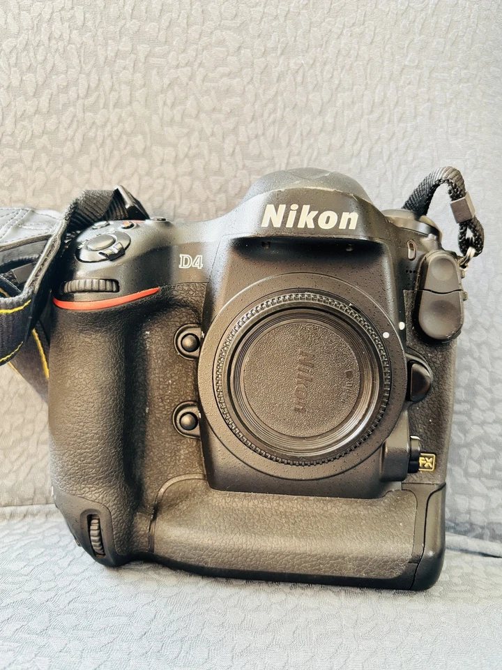 Nikon D4, photo 2 of 5