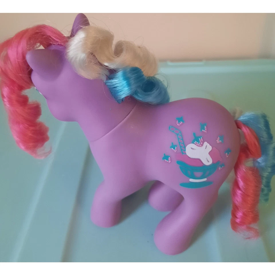 Cucharadas de fresa G1 My Little Pony de colección soda sippin casi nuevas Hasbro MLP raras difíciles de encontrar Foto 4 de 4