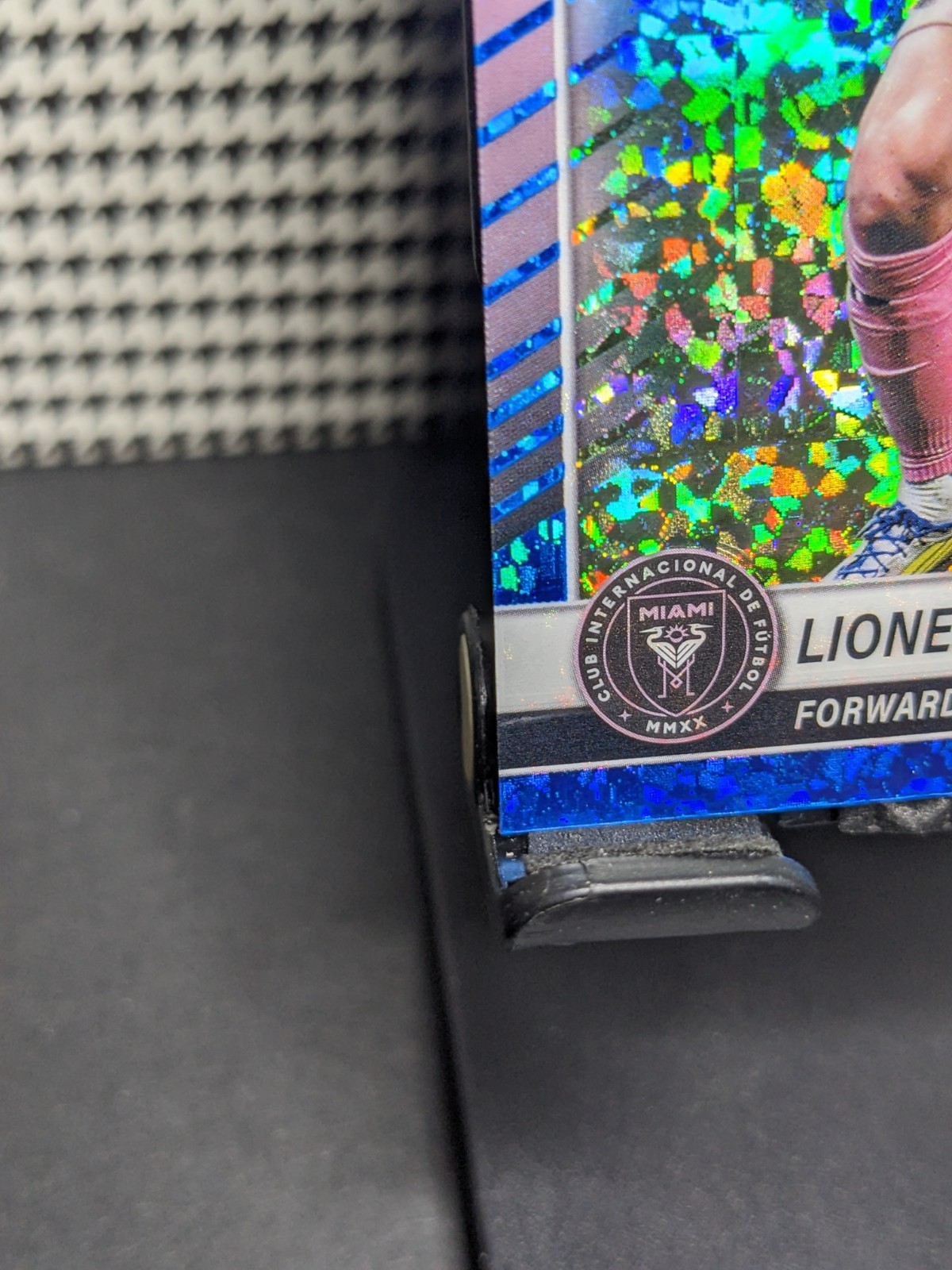 Lionel Messi / 150 Inter Miami 2025 Topps Chrome Blue Sparkle Refractor 084/150 view 5