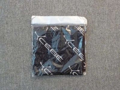   Multifunktionsstoff Neckwear Mikrofaser schwarz mit weißem Logo - neu - Cebé
