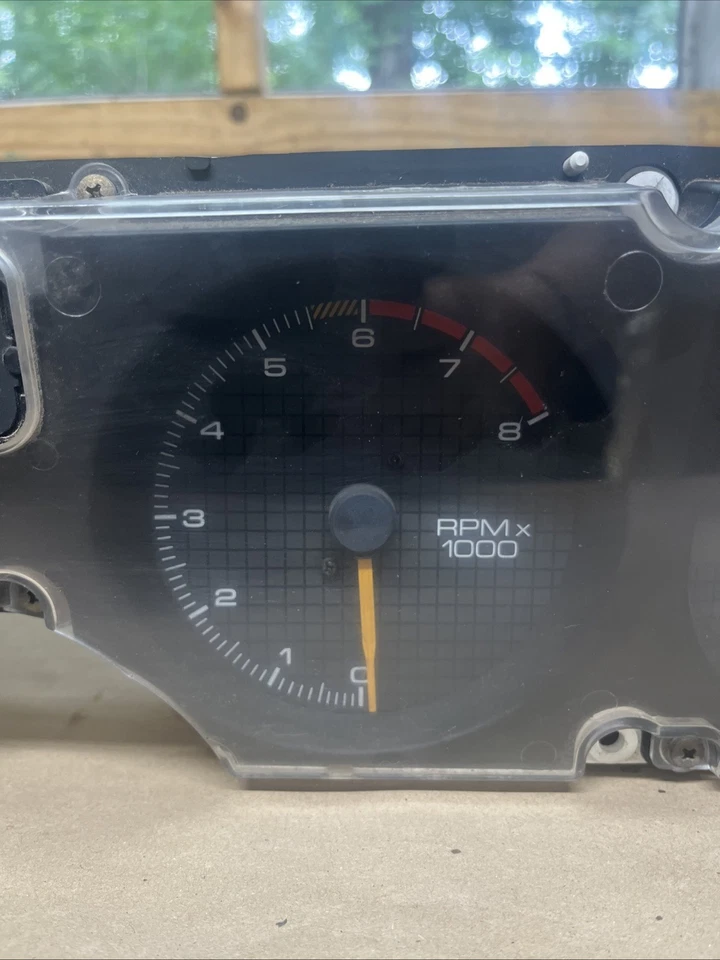 Grupo de velocímetro Firebird 85-92 111807 millas Foto 3 de 4