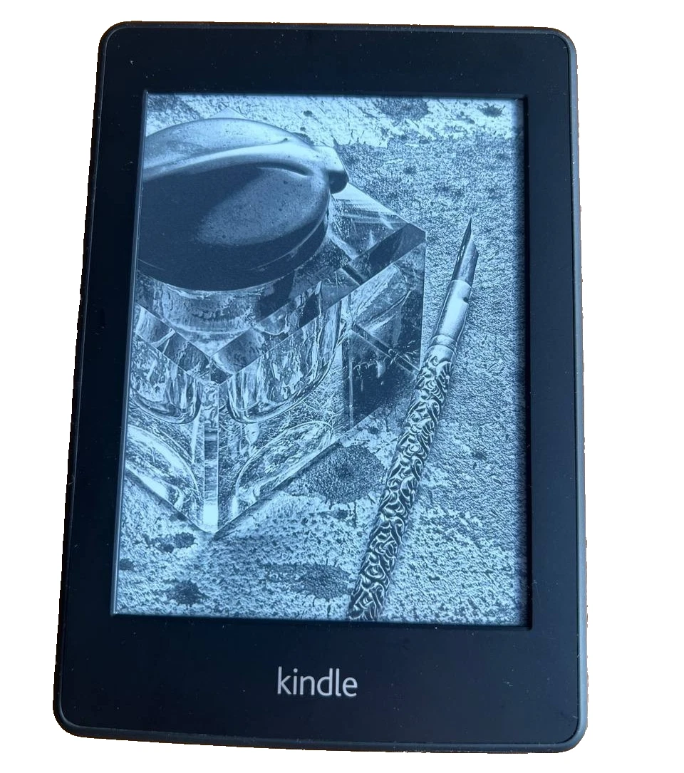 Amazon Kindle Paperwhite 5th Generation 2GB Tablets & eReaders for