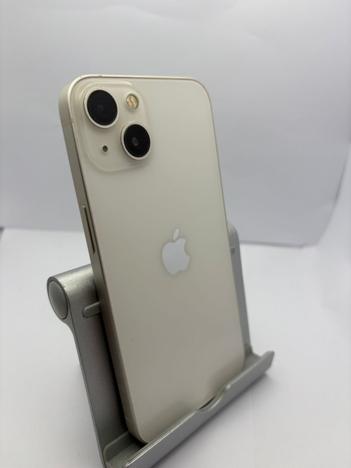 Apple iPhone 13 - 128GB - Starlight