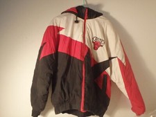 VINTAGE Chicago Bulls Fans Gear Hooded Nylon Jacket XL Shark Tooth