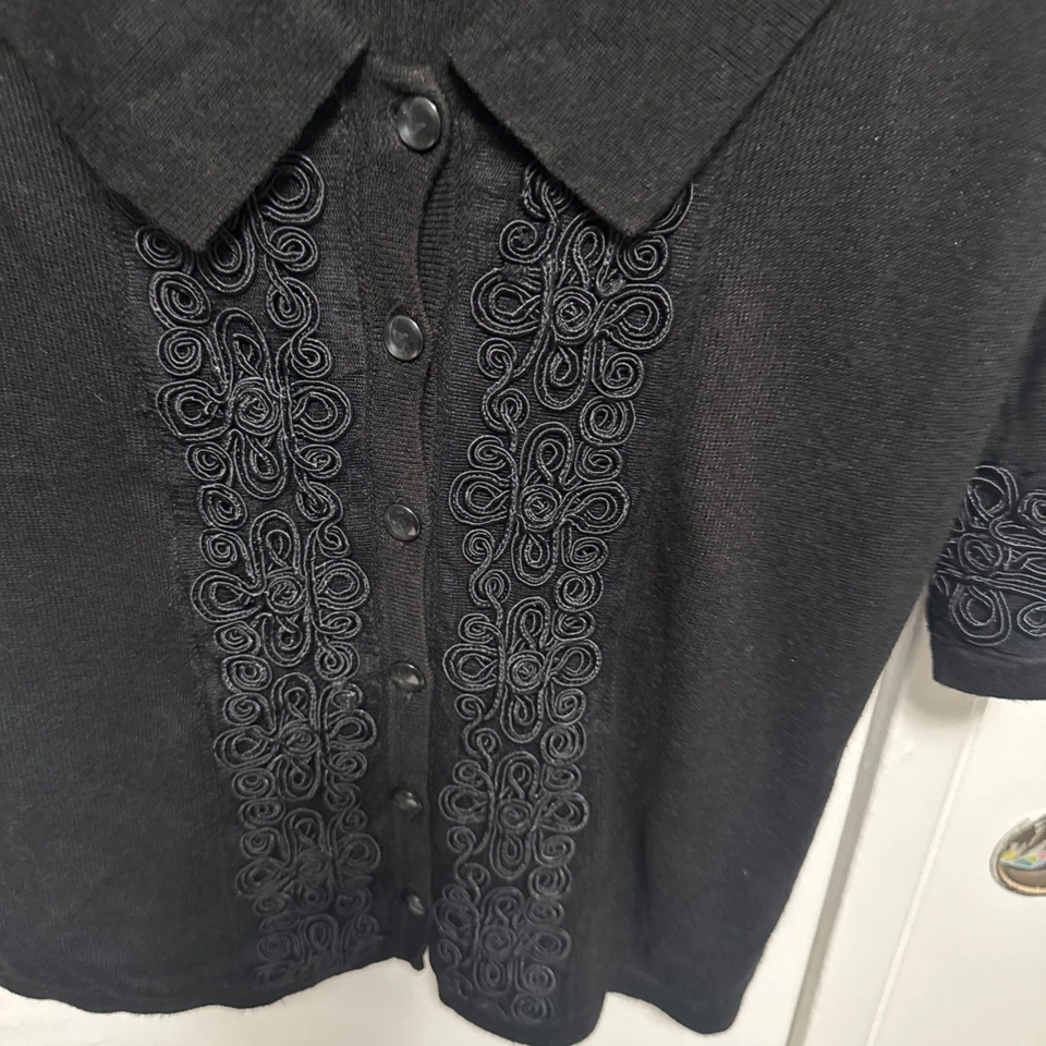 Cárdigan suéter negro bordado vintage Oscar de La Renta para mujer talla pequeña Foto 2 de 4