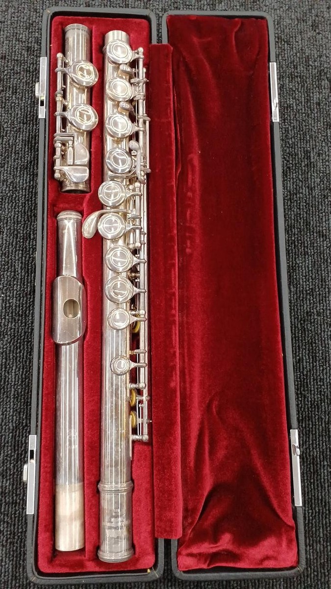 YAMAHA ヤマハ　フルートYFL311 Yamaha YFL-311 Silver Plated Flute Nickel Silver working