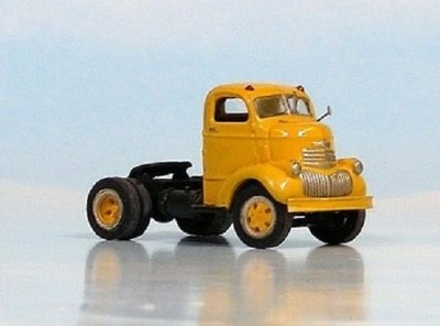 HO 1:87 Sylvan Scale Models # V-114 - 1941-47 Chevy 2 COE Highway Tractor KIT