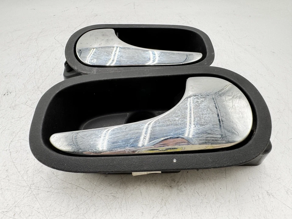 2007-2009 Saturn Aura Rear Left & Right Set Inner Door Handle Assembly OEM Foto 2 de 4
