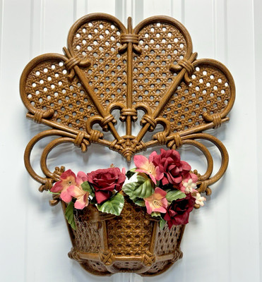 Burwood Vtg HOMCO 1981 Brown Faux Wicker Rattan Pocket Wall Decor w/ Flower Ring