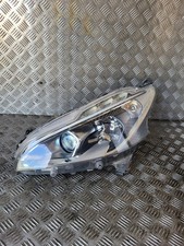 Feu avant (phare) Peugeot 208