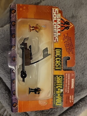 Small Soldiers Skate A Pult Chip Hazard & Archer Micro Figures Vintage NIP NOS