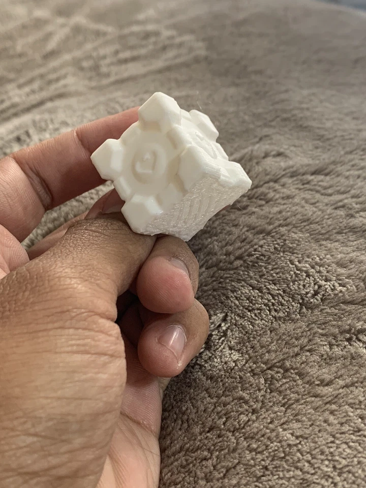 Pocket Portal Companion Cube - Image 4 of 4