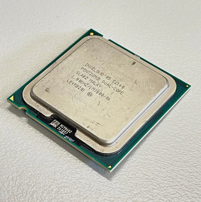 Intel Pentium E2160 CPU 1.80GHz 1800MHz 1MB DualCore L2 Processor Socket SLA8Z