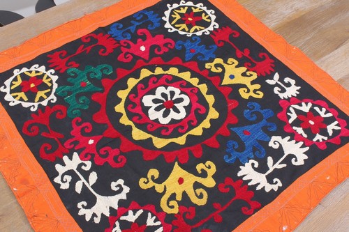 Uzbek Embroidery Wall Hanging 32.28" x 32.28" VINTAGE FAST Shipment 14536 - Picture 2 of 10