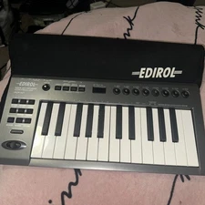 Edirol PCR-1 USB Interface/ Mini Keyboard Controller Silver w/ Edirol Carry Case