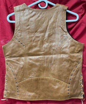 Ladies Beautiful Brown Leather Vest - DS236