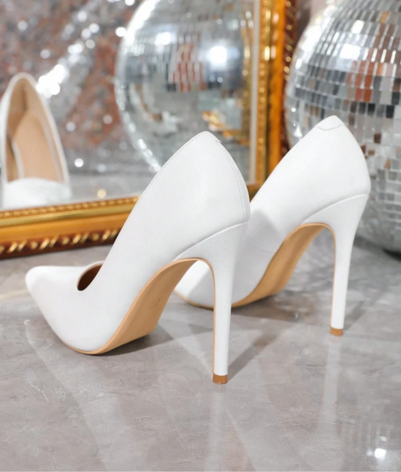 Bomba Cape Robbin Ellison - blanca Foto 3 de 4