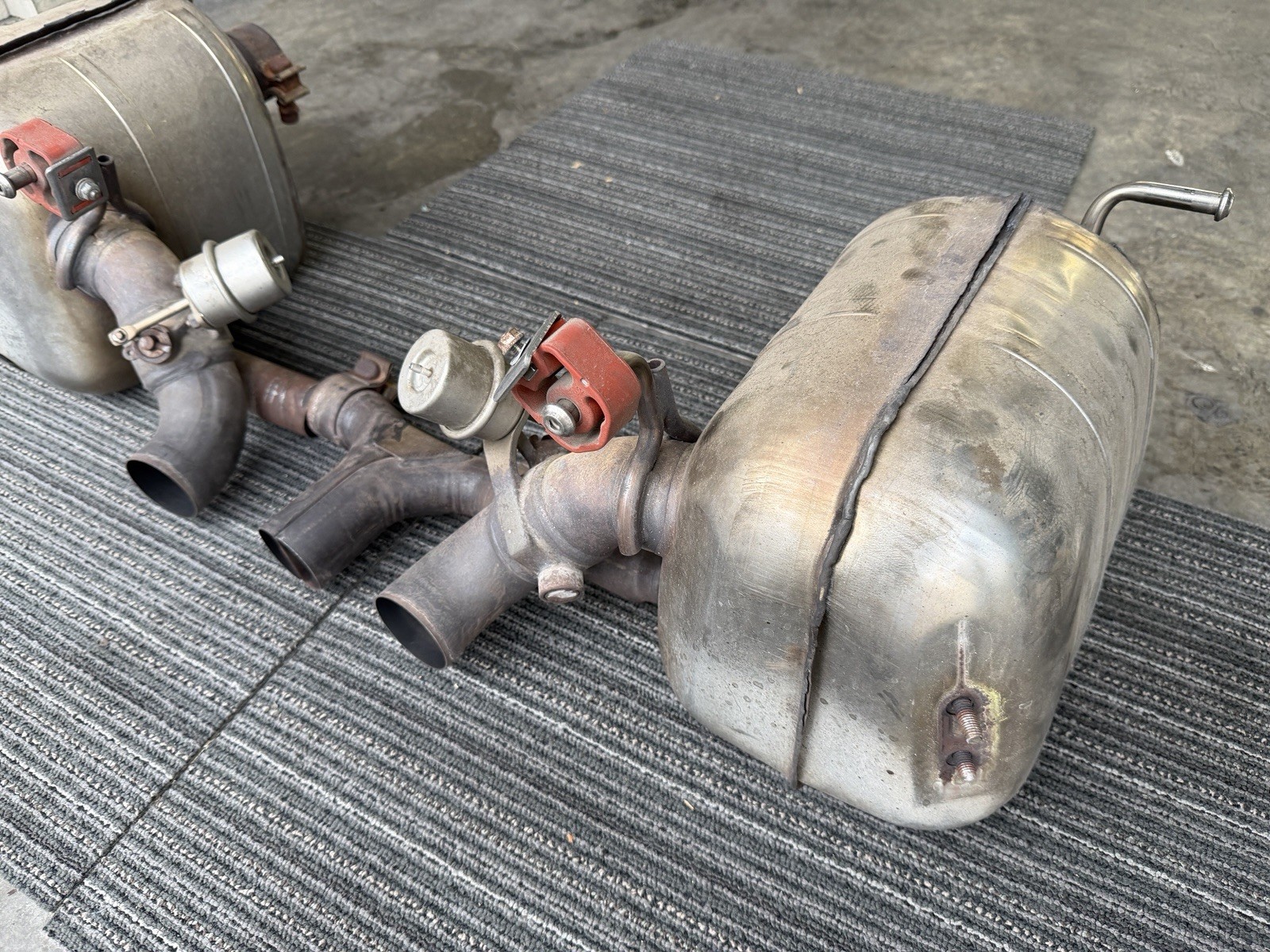 Ferrari 458 Italia OEM Factory Cat Back Exhaust Muffler