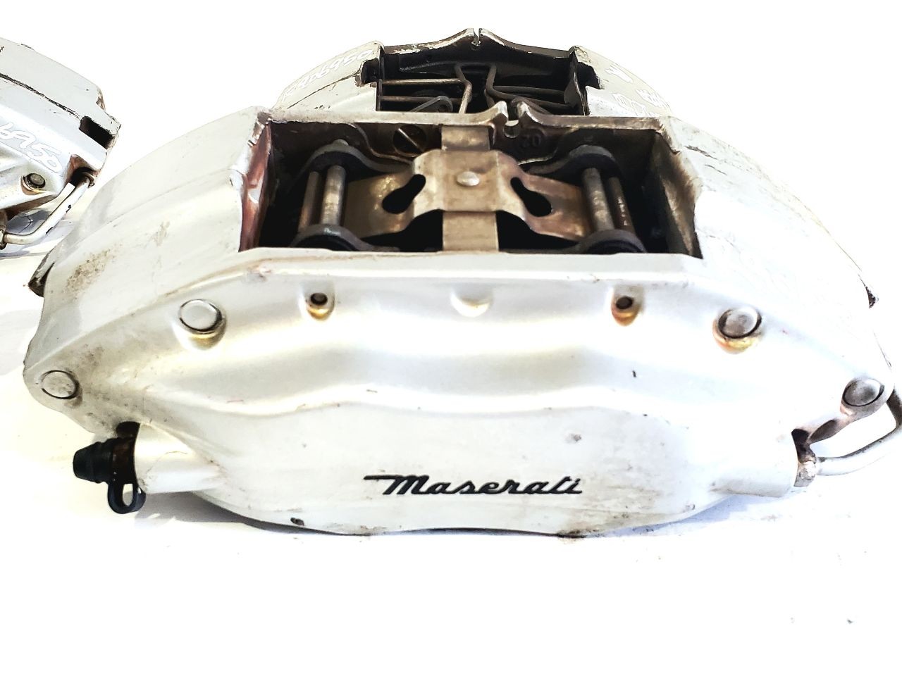Used Part fits: 2003 Maserati SPYDER CC Grade A