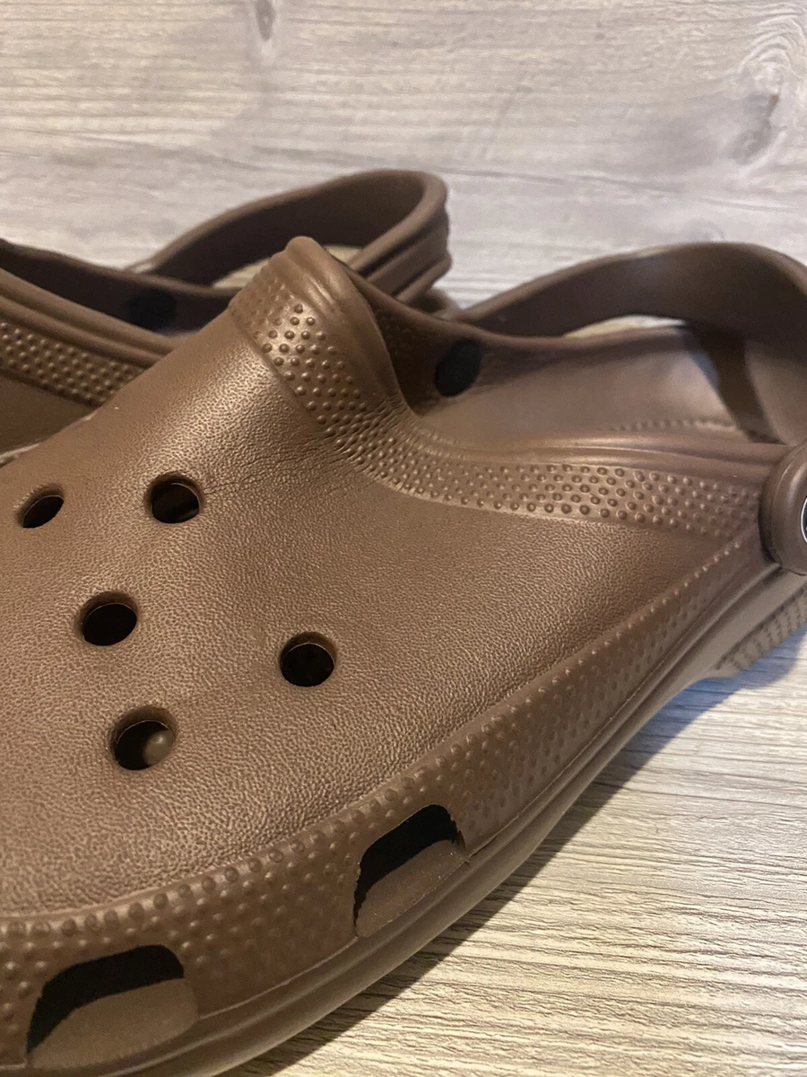 crocs classic brown