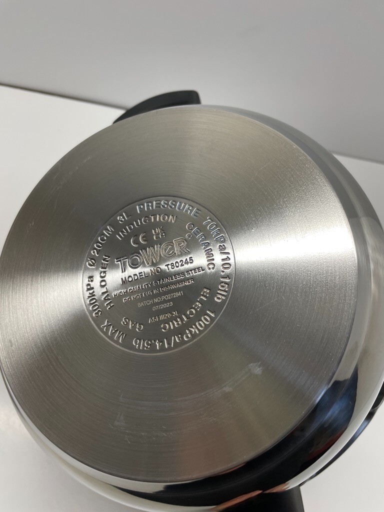 Tower 3 Litre Pressure Cooker with Steamer Basket Stainless Steel