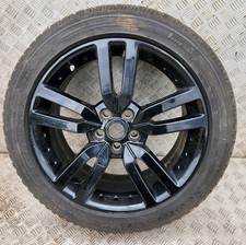 20" LAND ROVER DISCOVERY 4 GENUINE SILVER ALLOY WHEEL  255 50 20 PIRELLI TYRE