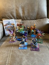 Skylanders Giants Complete Wii Start Pack (Nintendo Wii, 2012) + 8 Bonus Figures