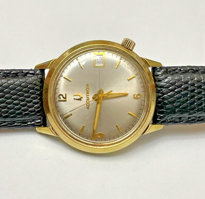 Vintage 1976 Bulova Accutron Tuning Fork Men's watch- Very good Condition