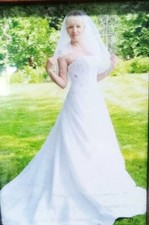 Oleg Cassini wedding dress