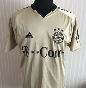 bayern munich gold jersey