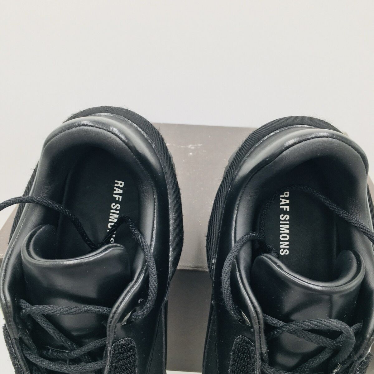 Raf Simons (RUNNER) Antei-Black/ Off White Size EU 40 M | eBay Raf Simons (RUNNER) Antei-Black/ Off White Size EU 40 M | eBay