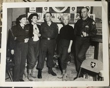 Marilyn Monroe 1954 Rare snapshot in Korea.