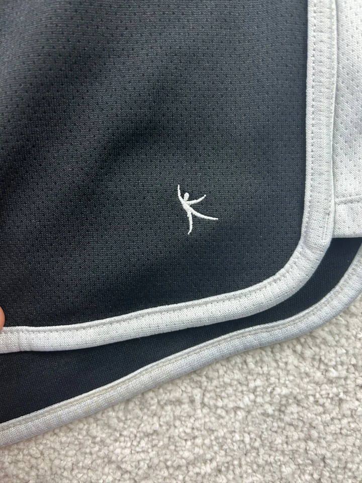 Pantalones cortos deportivos Danskin para mujer negros S de poliéster elásticos Foto 2 de 4