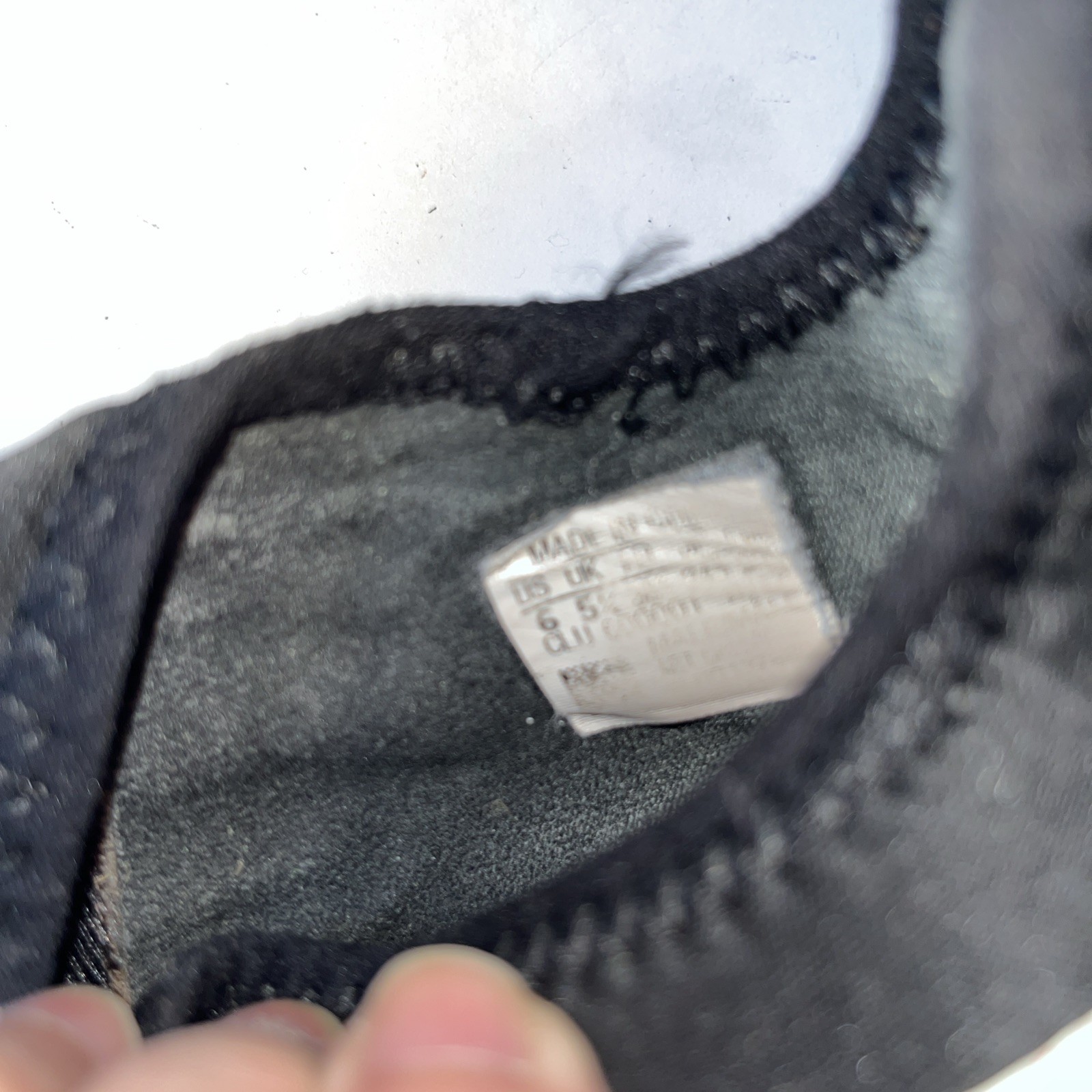 adidas X soccer cleats Size US 6. White With Red Dots Tech Fit. Non Stop Grip X thumbnail 2