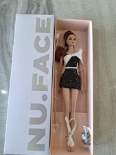 FASHION ROYALTY DOLL COLLECTION!! NIGHT OUT ERIN SALTON !!BASIC DOLL!!THE NUFACE
