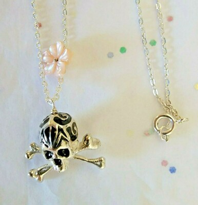 CORPUS CHRISTI 925 SILVER 3D SKULL & CROSS BONES W/ FLOWERS NECKLACE NEW