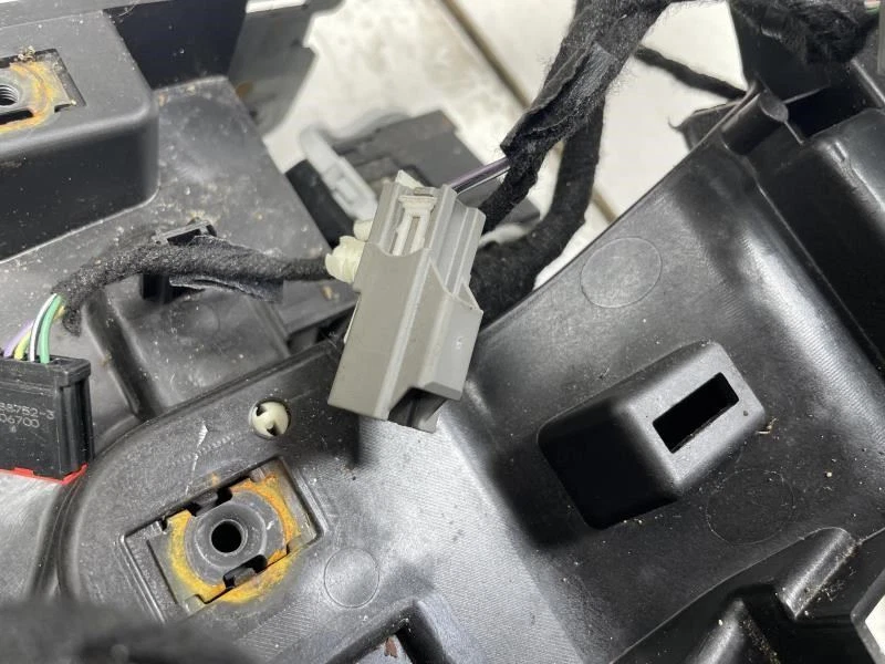 2013 LINCOLN MKS PACKAGE CENTER FLOOR CONSOLE W/HARNESS OEM+ - Image 4 of 4