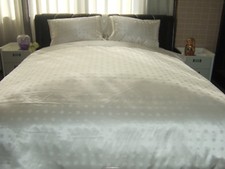 100 Silk Seamless Jacquard / Charmeuse 1 Duvet Cover  2 Pillowcase Set - King