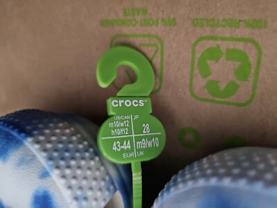 NWT RARE crocs X Levi’s classic Clog- Men’s 9 / Women’s 11 Levi main image 2