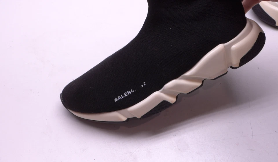 Balenciaga Speed Runner Logo Fix Blanco Vinilo Transferencia de Calor Repuesto (Paquete de 2) Foto 4 de 4
